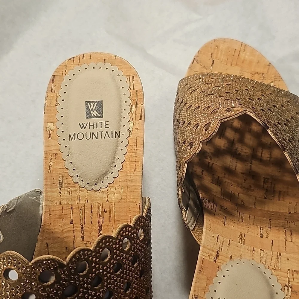 Women's White Mountain Wedge Slip-ons NWT